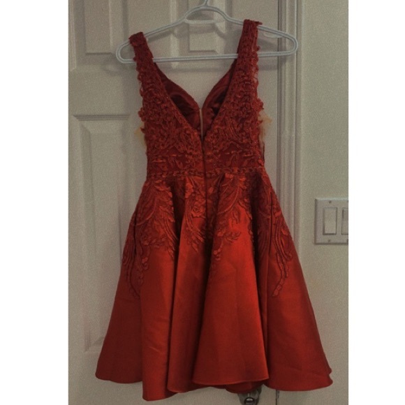 Aspeed Design Sleeveless Embroidered Satin Dress - Picture 4 of 5